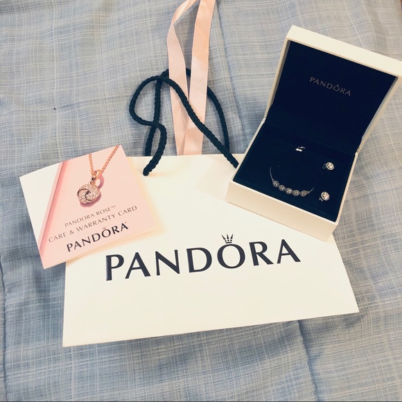 Pandora Jewelry - ✨ NEW Pandora Slider Bracelet & Earrings set ✨